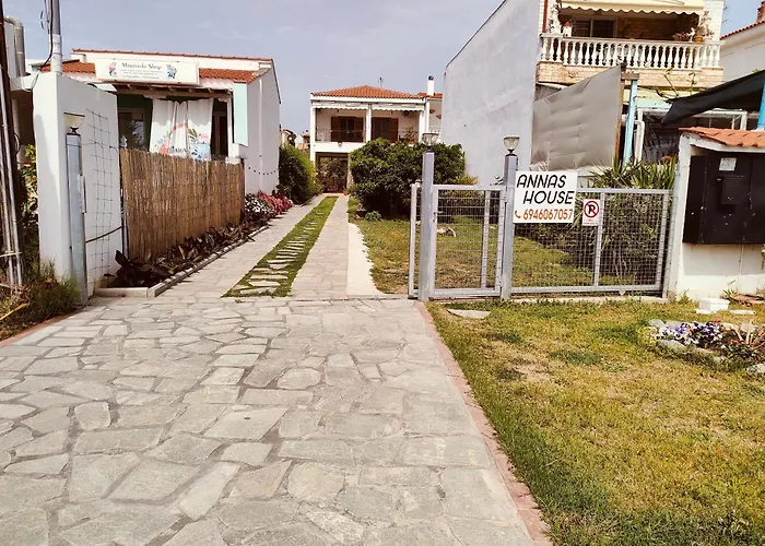 Anna\'S House 4