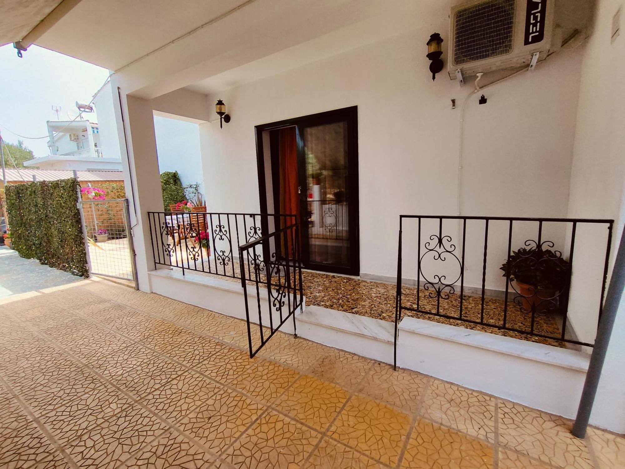 Anna's House 4 * Ormília