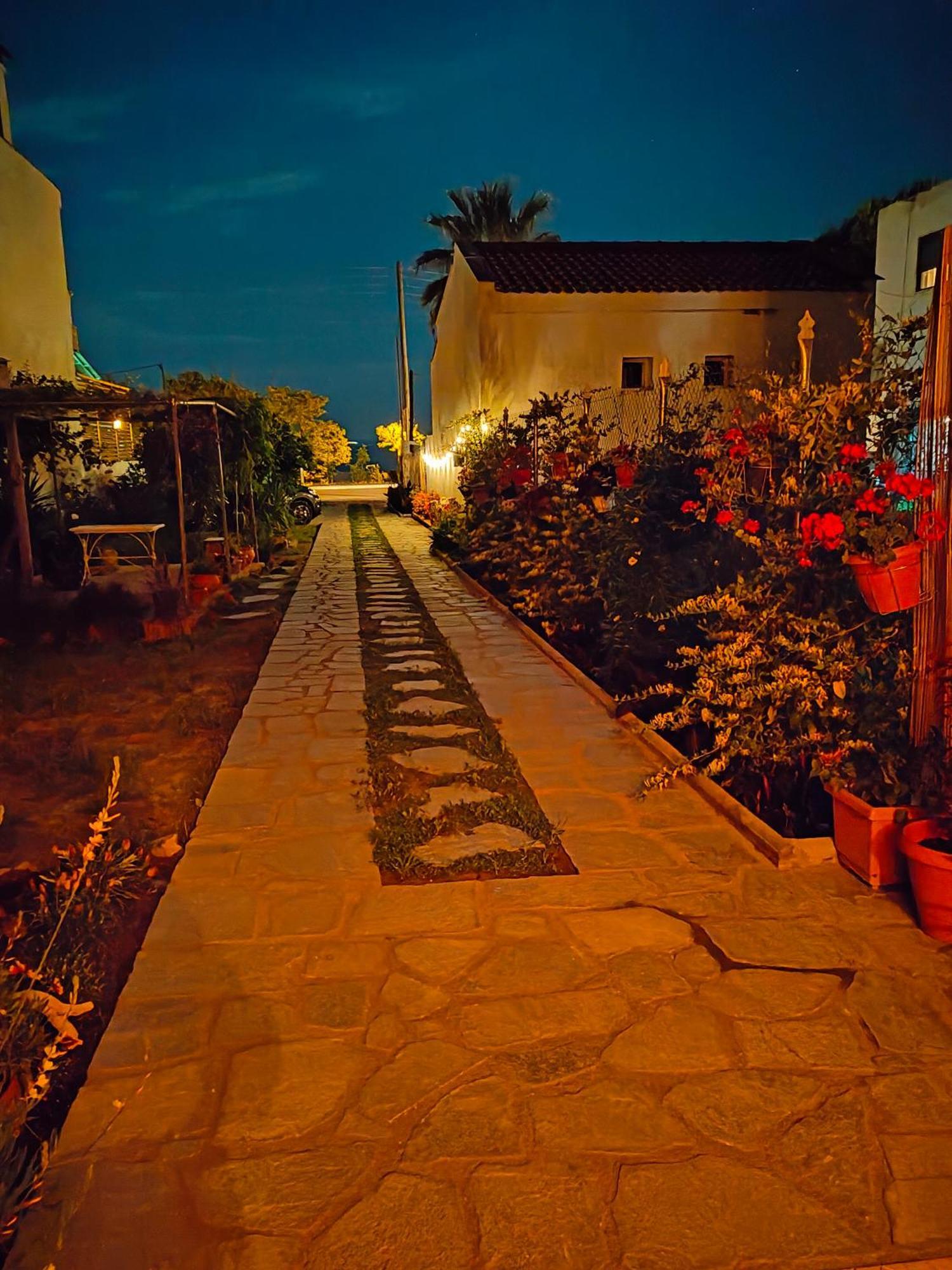Anna's House 4